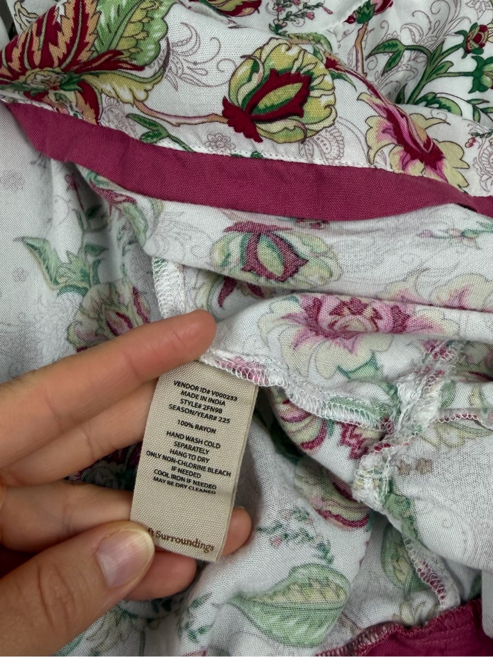 Soft Surroundings Kara Dress Womens Medium White Floral Tiered Maxi Boho Preppy - Picture 5 of 11